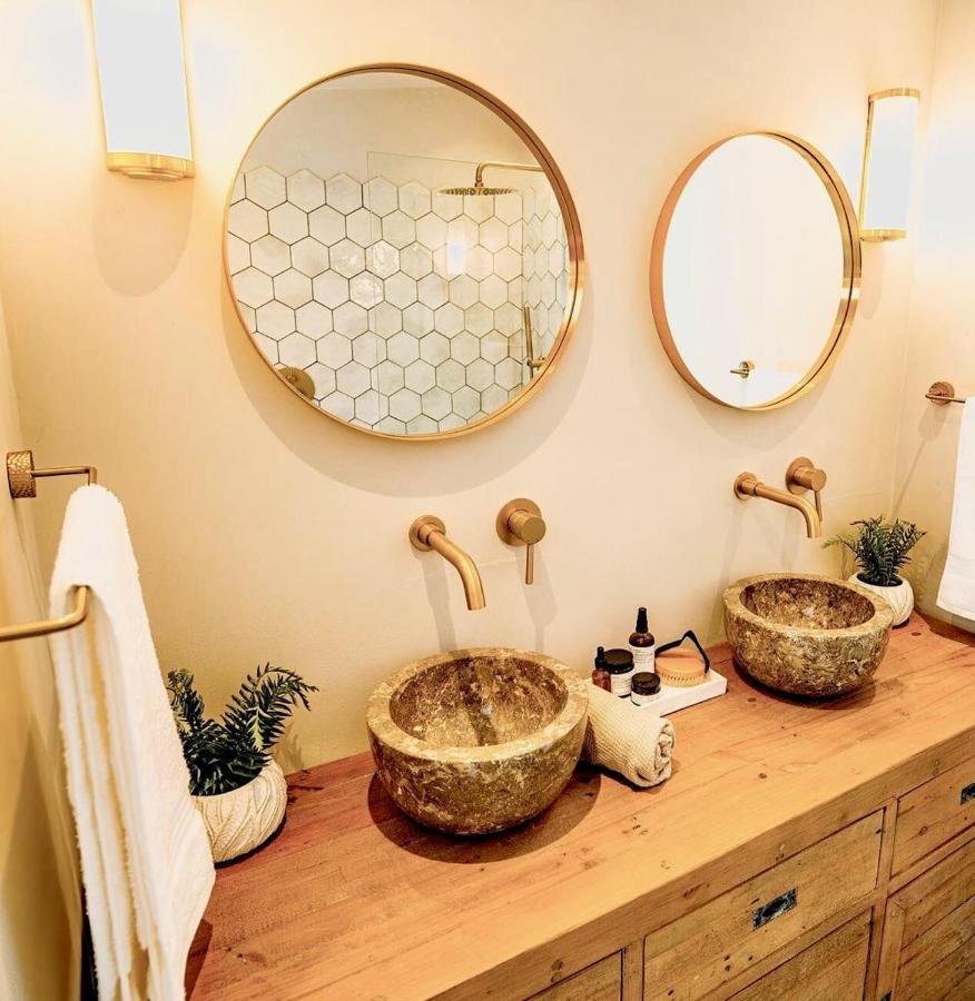 Luxury Barn With Hot Tub, Spa Treatments, Private Dining Little Budworth Dış mekan fotoğraf