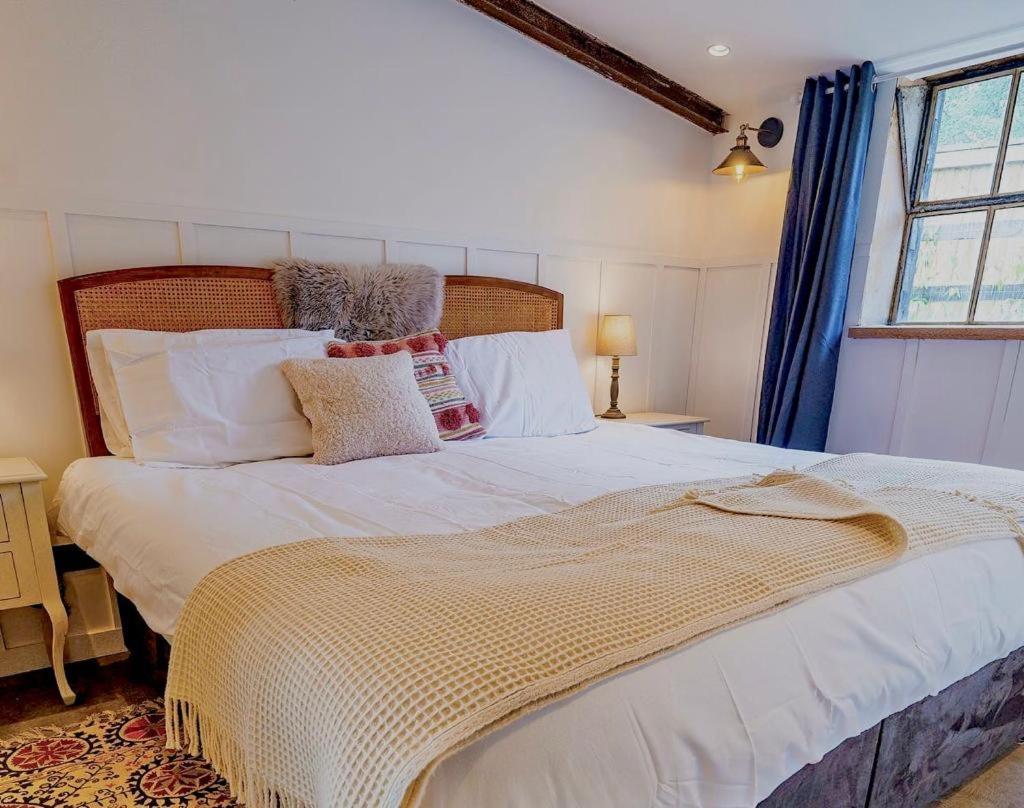Luxury Barn With Hot Tub, Spa Treatments, Private Dining Little Budworth Dış mekan fotoğraf